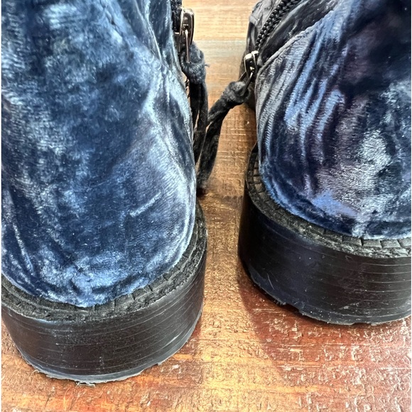 Rebecca Minkoff Gerry Crushed Velvet Combat Boots 8 - Picture 6 of 10